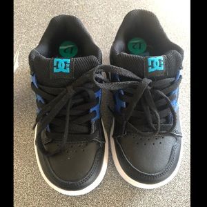 DC boy’s skateboard style shoes - NWT